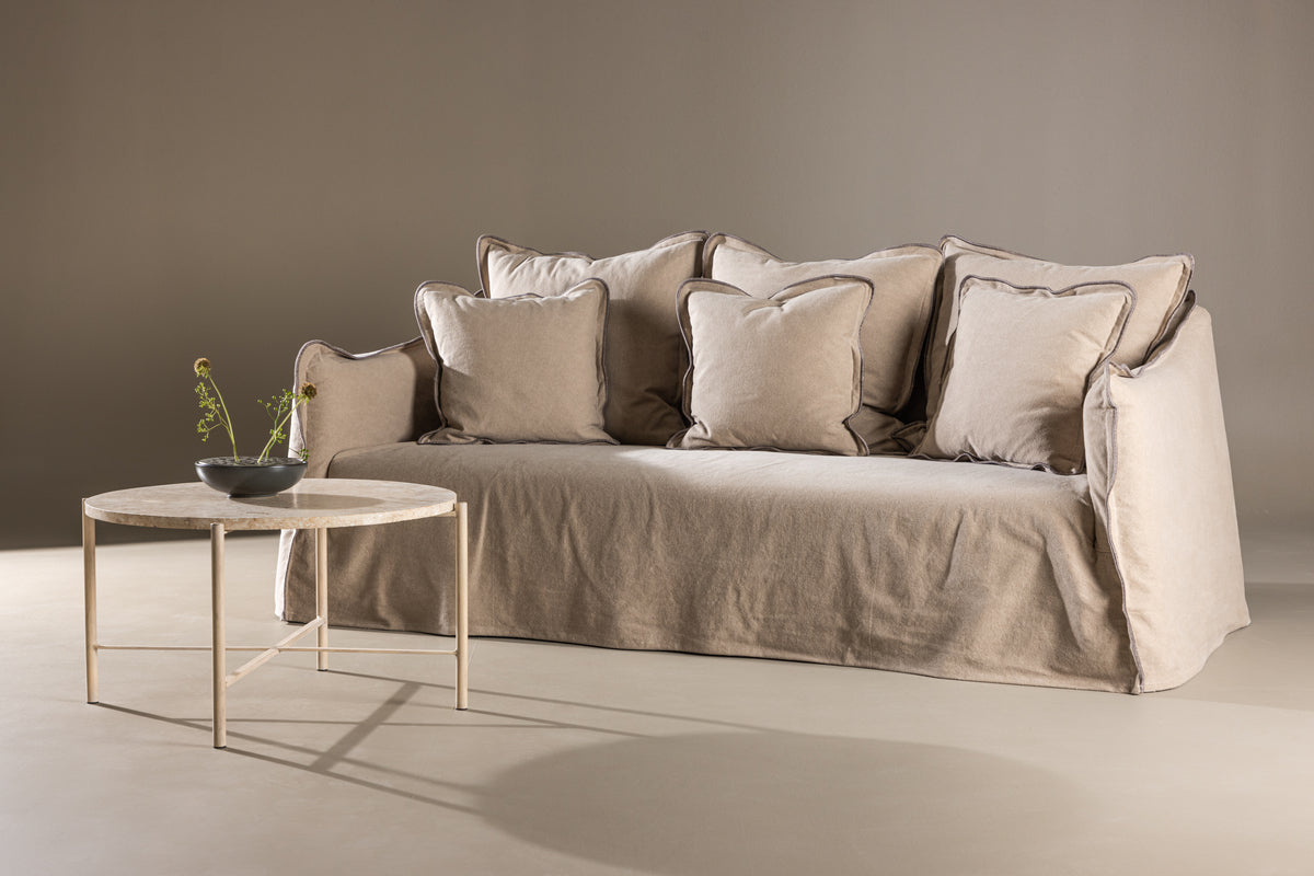 Sofá LINNEKRAM 210x99x87cm (la reserva llegará el 30-01-2025)