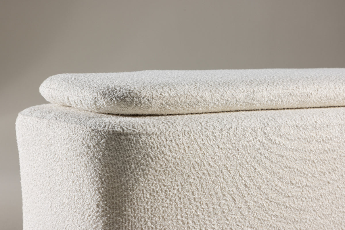 Puff LAUREL 52.94X82.53X65.5 teddy blanco (reserva en stock 25-02-2025)